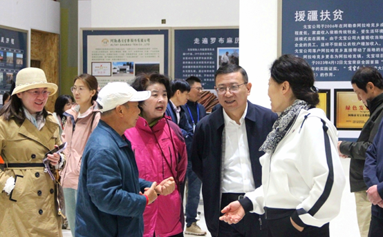 戈宝红麻放异彩:阿勒泰特色化妆品原料研发创新开启产业新篇章(图4) 797f7679-9b4c-4710-8867-5fb638d99a35.png